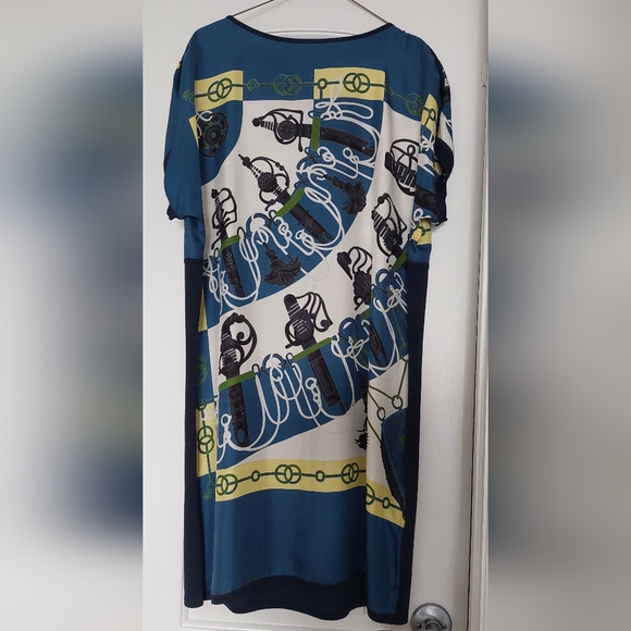 Silk Dress - Picture 1 of 16